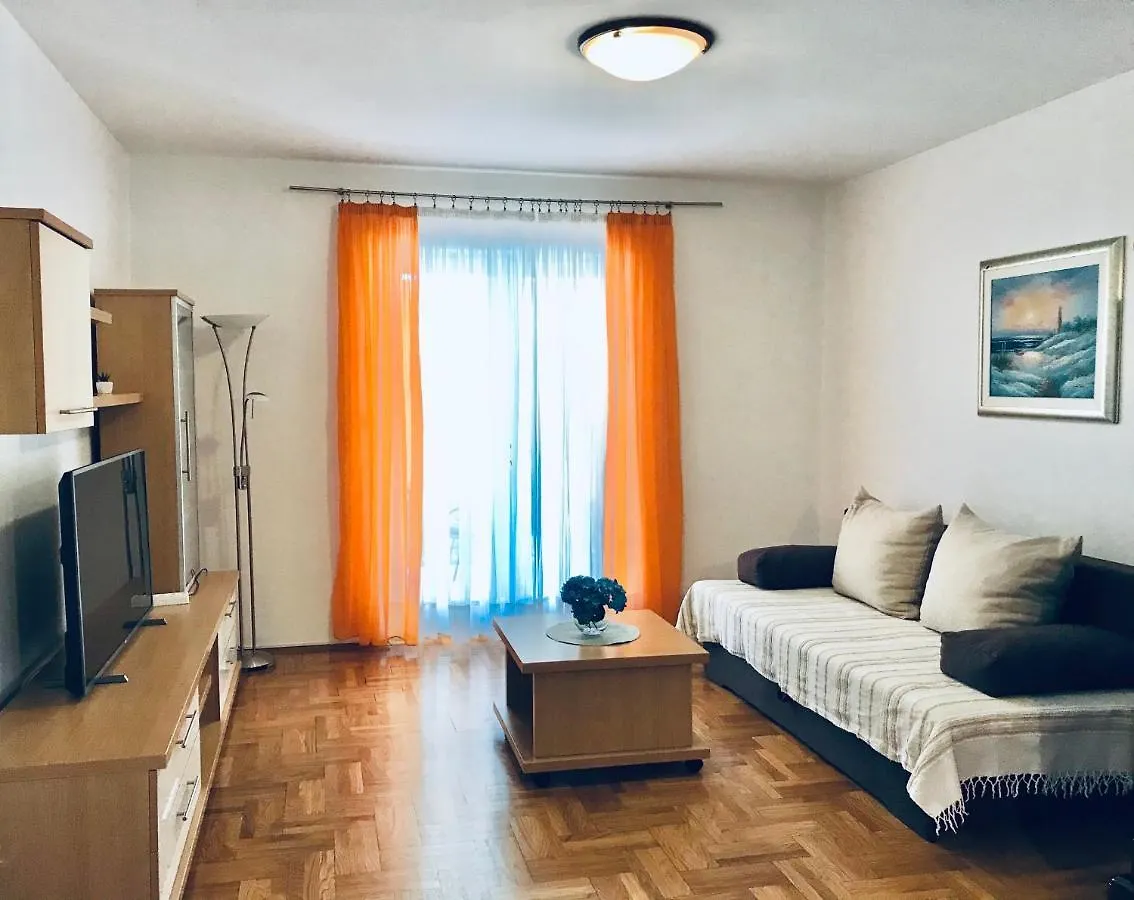 Apartments Mirjana Sukosan